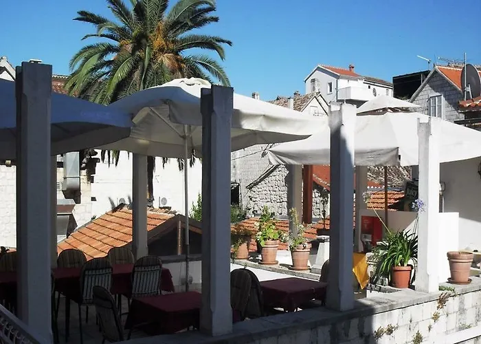 Liza Bed & Breakfast 3*