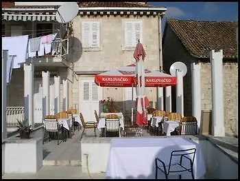 Liza Trogir