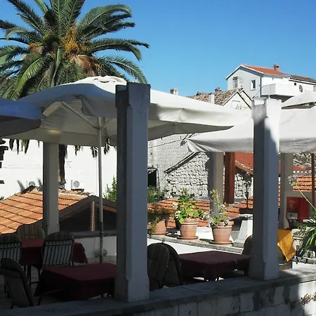 Couette-café Liza Trogir