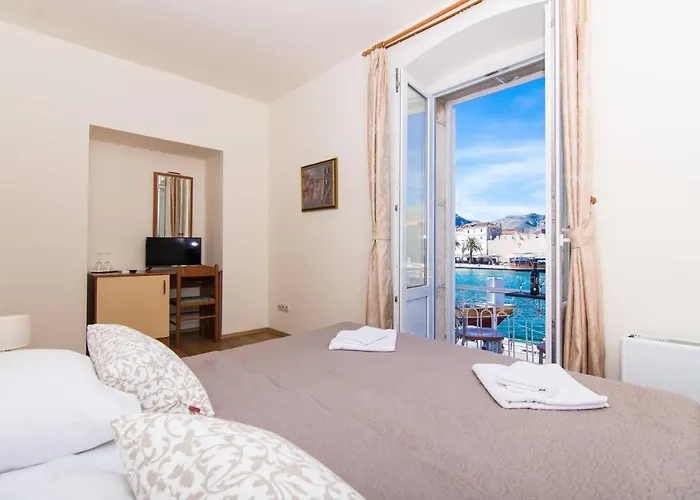 Bed and Breakfast Liza 3*